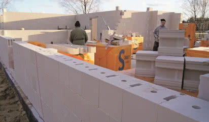 Murujemy z silikatów. Jakie zaprawy stosować?