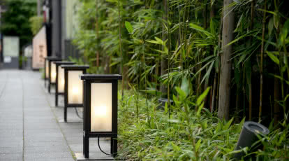 Światła ogrodowe z czujnikami ruchu - o czym pamiętać przed zakupem?