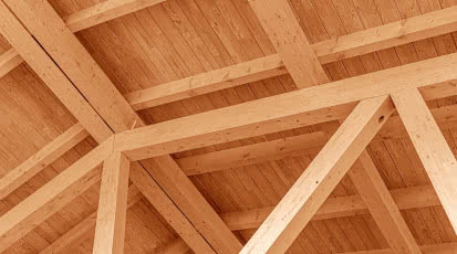 Z czego wynika wymóg certyfikacji drewna konstrukcyjnego? Kary, które otrzymasz za niedopełnienie formalności