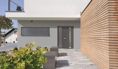 Ciepły dom dzięki nowoczesnym drzwiom i oknom