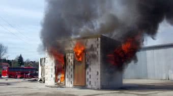 Bezpieczeństwo przeciwpożarowe a rodzaj materiałów budowlanych