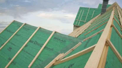 Skuteczna izolacja dachu z membraną Braas