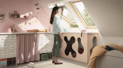 Najważniejsze cechy okien dachowych. Co warto wiedzieć, by dobrze wybrać