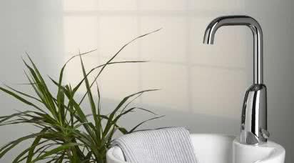 Energooszczędna bezdotykowa bateria Oras